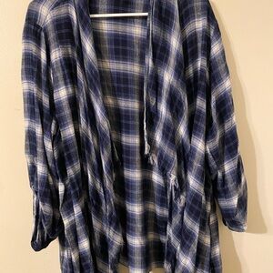 Lane Bryant Navy Blue/White Plaid Women's Long Sleeve Open‎ Cape